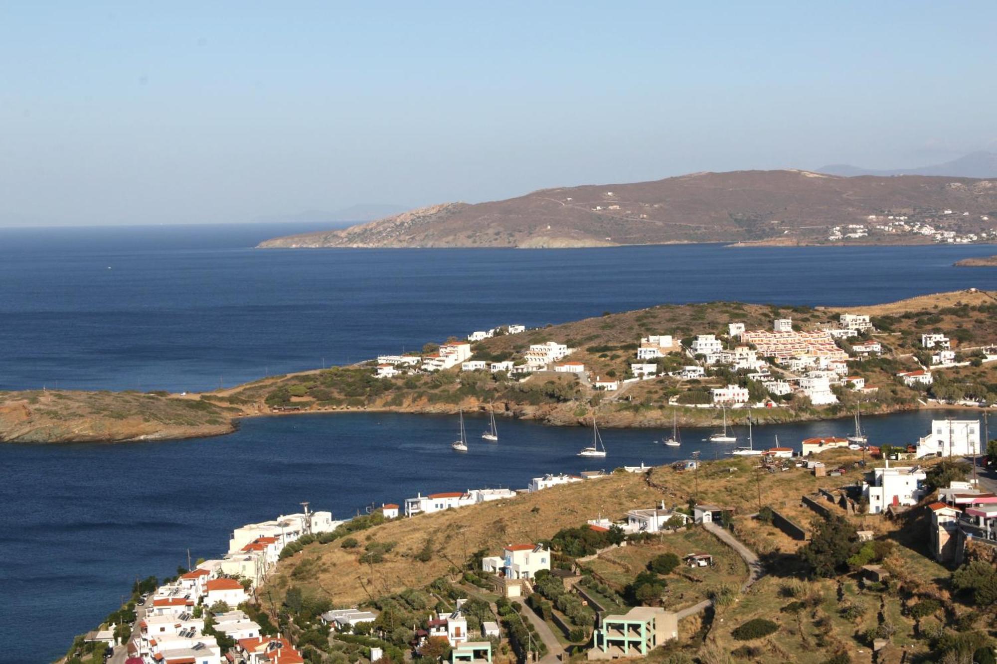 Vereniki Andros Tatil Evi *