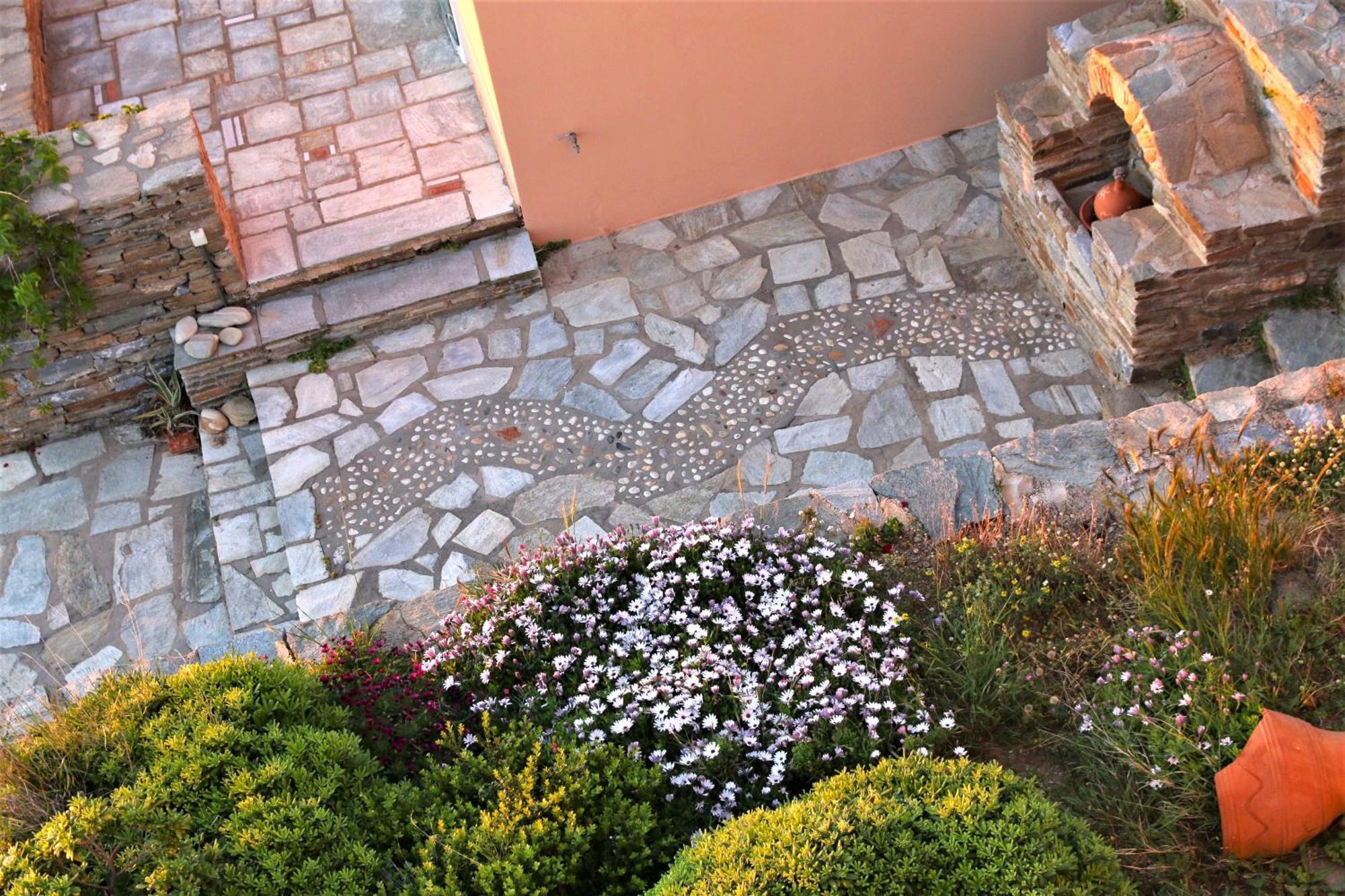Vereniki Andros Tatil Evi *