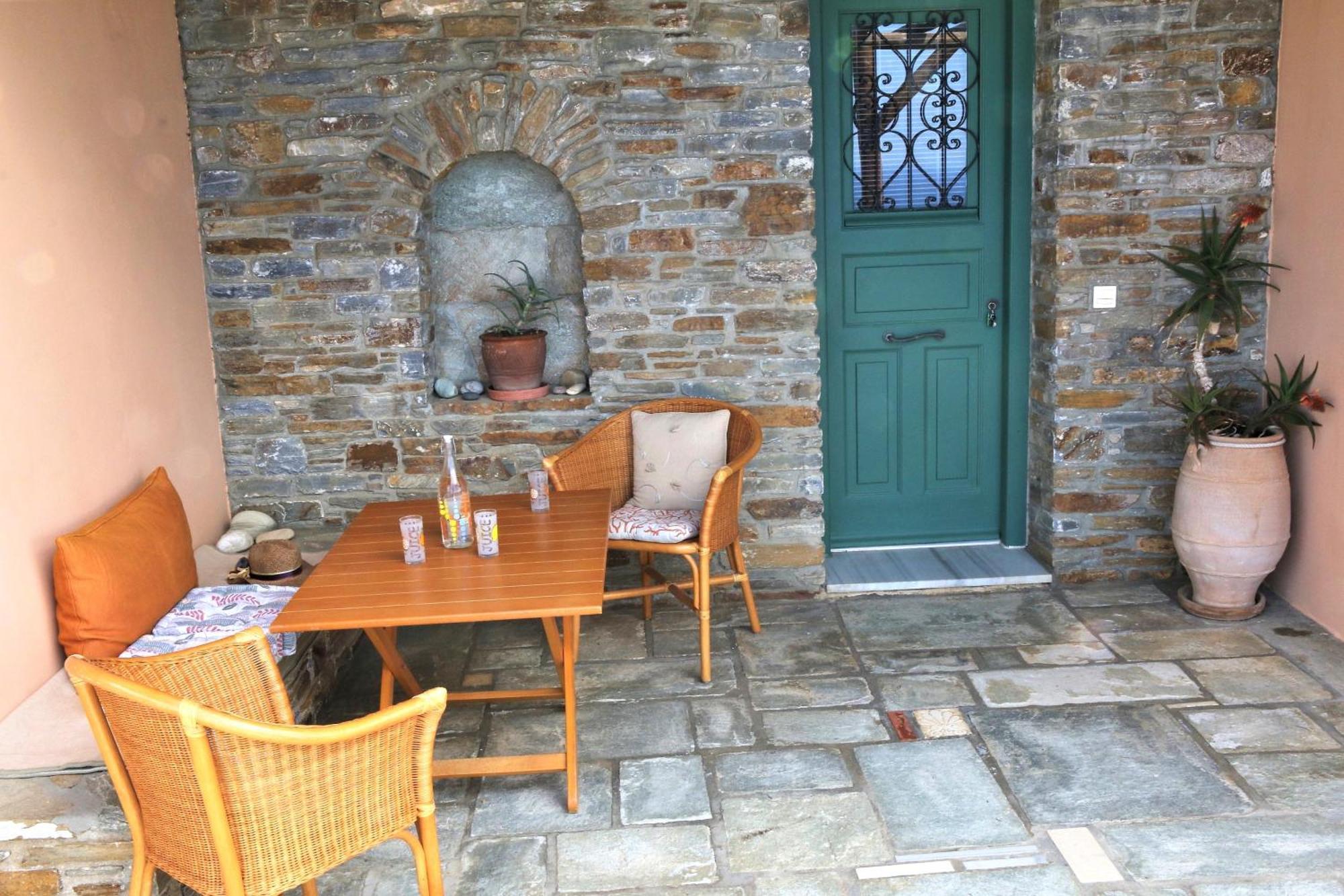 Vereniki Andros * Batsi